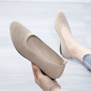 Sıradan Ayakkabılar Mesh Nefes Alabaç Spor Ayakkabıları Kadınlar Düz Bayanlar Üzerinde Slip Soacers Çoraplar Zapatillas Mujer Q49