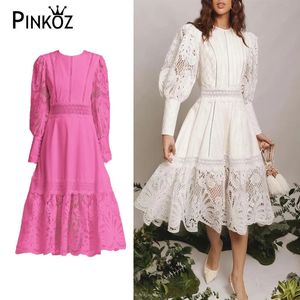 Pinkoz Runway Designer White Party Party Elegant Midi Dress O-gola O-pescoço Lanterna Manga de retalhos renda Hollow Out Borderyer Dresses Traf 240410