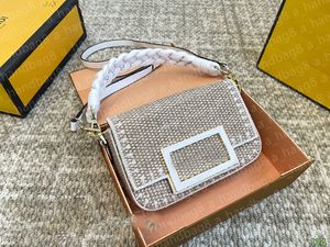 Berömd kvinnlig designer axelväska lyxig monokrom kvällspåse fashionabla lafit gräs vävd väska kvinnor kedja plånbok handväska crossbody fransk stick väska