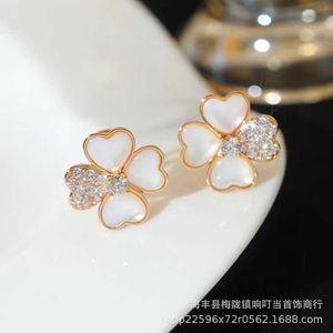 Original brand V Gold High Edition Van Four Leaf Grass Earrings for Womens New White Fritillaria with Diamond Heart Ear Patches and Petal shaped