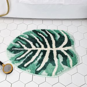 Irregular Plant Monstera Tufted Rug Tropical Leaf Area Rug for Living Room Bathroom HandmadeGreen Monstera Fluffy Bath Floor Mat 240417