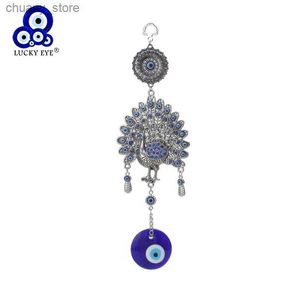 Keychains Lanyards Turkish Peacock Evil Eye Car Keychain Wall Hanging Metal Glass Charms Pendent Amulet Home Office Protector Ornament Y240417
