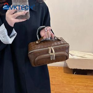 Bolsas de cosméticos Mulheres com zíper da bolsa de diamante Organizador de maquiagem Bola de armazenamento de grande capacidade para viagem de negócios em casa