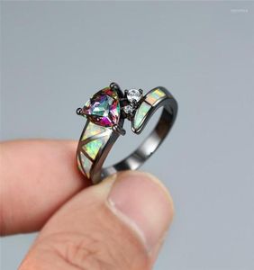 Anéis de casamento místicos Triângulo de zircão de zircão de zircão branco engajamento de pedra opala antiga ouro preto para mulheres jóias vintage27836666