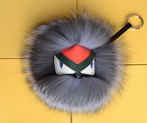 y Real Fur Poms Bug Little Bag Charm äkta Pompom Keychain Car Jewelry Pendant4661870