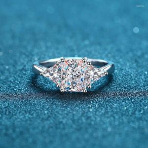 Klaster Pierścienie 3 Pierścień Moissanite Light Luksus Platinum PT950 Genialny diament Wedding Fine Jewelry Prezent dla kobiet