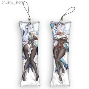 КЛАЧЕСНЫЕ ЛАНАРДЫ Геншин Impact Shen He Dakimakura Mini Mini CuleChain Симпатичная аниме -цепь маленькая подушка декор подвеска подвеска Otaku Подарочные рюкзаки рюкзаки Y240417