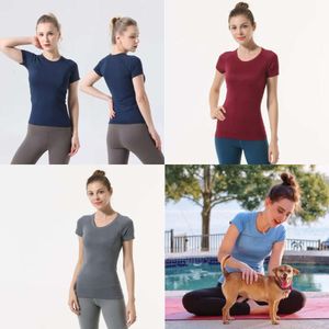 Allinea le donne a maniche corta da yoga da yoga sport solido sport stretto accordo sportivo sciolto a battito sportivo 1.0 2,0 donne di alta qualità abbigliamento 2.0