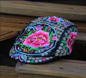 Берец китайская этническая вышиваемая шляпа Женщины Cap Hmong Springberets6863391