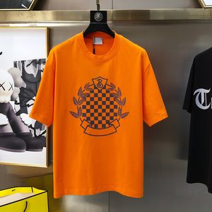ثقيلة 24SS Summer Europe Chessboard Leaf Print Tee Fashion Men Men Short Skateboard Thirt Tshirt Clothes Cutton T Shirts 0417