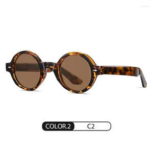 Sonnenbrille Retro Round Punk Männer Tr90 Rahmen Mode klare antiblau helle Brillen Frauen Luxus Tac Lens Nieten Sonnenbrillen