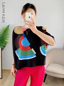 Koszulki damskie Lanmrem plisowane top Black 2024 Summer Three Quarter Batwing Sleeve luźne okrągłe szyi koszulki dla kobiet 2C2051