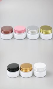 30 x tom påfyllningsbar kosmetisk burk makeup container plast vit svart rund flaskkräm med guld silver svart lock 50ggood qtys7436975
