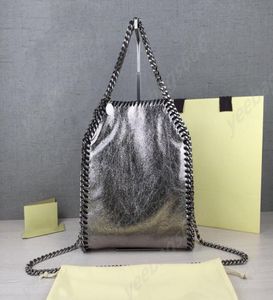 다양한 크기에 걸쳐 대각선으로 큰 중간 크기 및 작은 핸드 셰이크 미니 디자이너 가방 유명한 여성 Falabella bag9374749