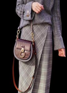 Designerin Tess Sattel Handtasche Neue Frauen für Croco Leder Schultergeprägte Geldbörse Armband Tasche Echtes Crossbody 2021 Jfthu4991266