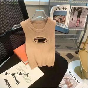 Womens Designer T-Shirt Slim Fit Crop Top D Embroidery Short Open Umbilical Tee Small Street Hot Girls Versatile Clothing Dieselg Bag 458