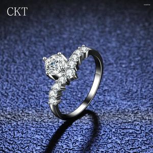 Cluster Rings Luxury Platinum Pt950 Moissanite Diamond For Women Princess Crown Ins 0.5CT Ring Jewelry Wedding