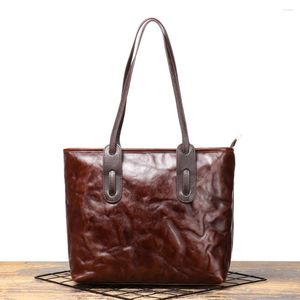 DrawString Ladies Head Cowhide Tote Retro Leather Shoulder Bag Kvinnor stor kapacitet Bokskola ryggsäck Casual Leathfocus