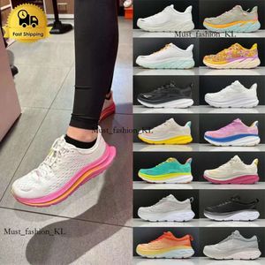 Big Size36-47 أحذية الركض للنساء Clifton Mens Designer Shoes Athletic Road Shock Hokah Shoe Sneakers Trail Trail Trainer Gym Workout Shoes 102