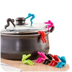 1pc Creative Man Anti-Overflow Pot Rafı Silikon Çok Fonksiyonlu Telefon Braketi Evrensel Ev Kiti Mutfak Yemek Aracı Tutucu