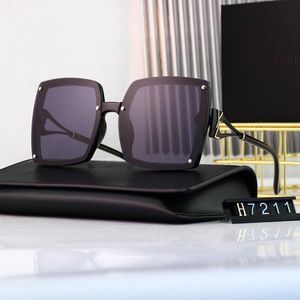 Y Mens Womens Designer Bolle Sunglasses Design Sun Glasses Round Fashion Gold Cat Eye Frame Luxury Glass Eyewear for Man Women Beach out with Box AAA 7211 SL51