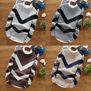 Męskie swetry ubrania modne pullover sweter stroi