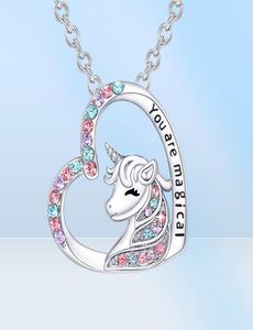 Collana a pendente unicorna Cute Lucky Heart Crystal Crystal Piestone delle collane a cavallo tu sono un regalo di compleanno di gioielli magico Girls58589869045179