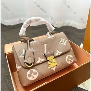 Тисненные буквы блокировки женский дизайнер сумочки Madeleine BB MM Crossbode Bag M45976 M46041 Ladies Swork Smile Smoftable Plound Strap