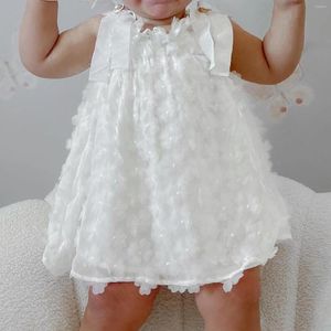 女の子のドレス幼児のベビープリンセスフェアリードレス甘いノースリーブ3Dバタフライフラワーパーティー幼児素敵なメッシュAライン衣装