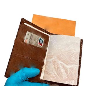 パスポートカバーレディースファッション保護ケーストレンディホルダーメンズウォレットブラウン象徴的なキャンバスcouverture passeport2023552