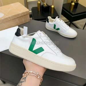 Fashion French Brazil Green Low-carbon Life V Organic Cotton Flats Platform Sneakers Women Casual Classic White Designer Ss Mens Loafers There's A V on the 519