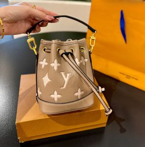 M46291 nano noe torby na ramię kobiety oryginalne skórzane torebki luksusowe designerskie torba najwyższej jakości torebki torebki LouiseviutionBag Lady Cross Body Body torebka