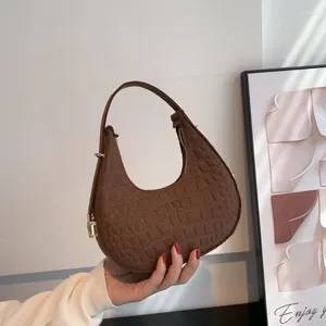 Bolsas de noite Moda Mulheres Bolsa de ombro para axila Pequena bolsa da axila embreagem hobos de verão bolsas simples Bolso