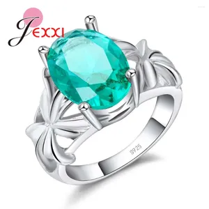 Cluster Rings Retro Design Women Green Crystal Party 925 Sterling Silver Jewelery Wedding Bands Style Vintage for Female