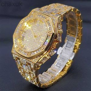 Zegarwatki Mężczyźni Watch luksusowe diamentowe na rękę wodoodporne japoński ruch stalowy stalowy zespół Hip Hop Rhinestone Gold Gold Dift for Clock D240417