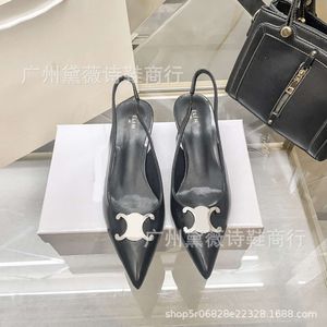 lässige Hausschuhe Fersen Sandalen Heels Frauen Outwear Schwarz Slim Celis Heels speichert flache Mund Rückenluft Katze Pendler einzelne Schuhe