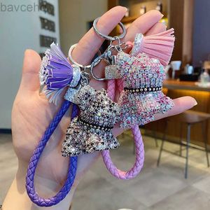 Tornari percorsi Korea Creative Diamond Cuppy Bambola Keychain Female Cartunato Coppia di cartone animato Ring Bag Derivati di animazione a ciondoli D240417