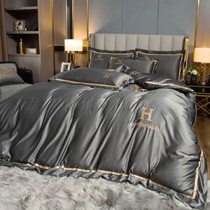 Soft and Luxurious Pure Color Imitation Silk Duvet Cover Set for Bedroom Includes 1 2 Pillowcases Bed Sheet 240417