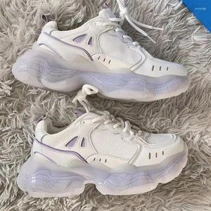 Buty swobodne 2024 Summer Kobiety Sneakers Kobiet Platforma modowa Flats Lace Up Outdoor Walking White Zapatillas Mujer