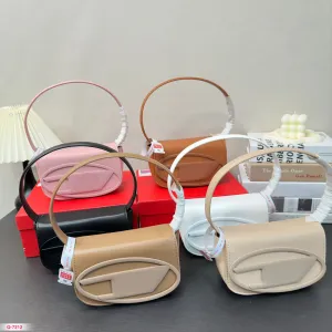 Mektup D Omuz Çantası Moda Tasarımcısı Orijinal Deri Çantalar Bayan Crossbody Bags Luxurys Marka Undercandy Tags Modeli Günlük Yüksek Kaliteli Çantalar