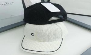 Luxury Designer Wide Brim Ball Caps For Men Women Fashion Brand Double Cartle Printing Borderyer Wool Knit Fisherman Hat Winter W7164810