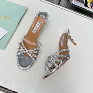 デザイナーのAquazzura Shoes Crystal Decoration Sandals Stileetto Heels Clear PVC Open Cross Shoes for Women's Leather High Quality Banquet Party Luxury Sandals 890