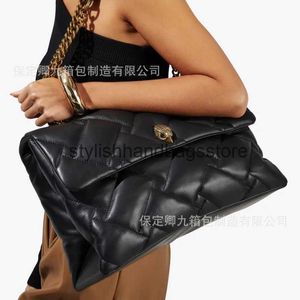 Umhängetaschen Zeug Sacks Neue Kapazität Eagle Head Bag Damen Lingge Kette Crossbody Fashion Schulter H240417