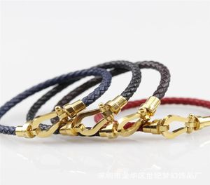 Lover Braided Leather Bracelets Aço inoxidável Pulseira de fivela magnética Presentes de pulseira de alta qualidade para mulheres MEN29701341480