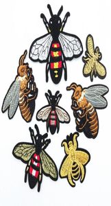 20pcs Viele Design Stickerei Biene Patch nähen Sie Eisen auf Patch -Abzeichen Stoff Applique DIY Craft Consume2220173