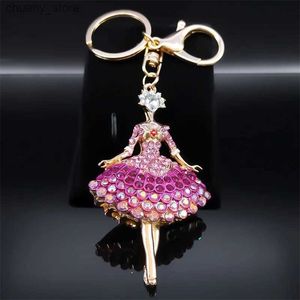 Kreki baletowe Dancerka baletowa sukienka dziewczyna dla kobiet różowa łańcuch baletki rhinestone balerina gifs biżuteria llaveros para mujer lujo k5234S01 y240417