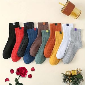 Women Socks 10pairs Crew Multi-Color Multi Crew للتمرين والمشي غير الرسمي للرياضات الرياضية الناعمة الناعمة