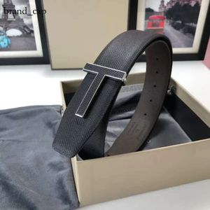 럭셔리 디자이너 Tom Fords Belt New Men 의류 액세서리 벨트 큰 T 버클 패션 여성 고품질 3A+ 진정한 가죽 허리띠가있는 상자와 더스트 백 톰 644