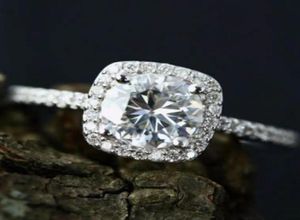 Anelli di diamanti di lusso designer gioielli quadrati solitari zirconia cubica placcata in argento per donne progettate per l'anniversario delle feste3850394