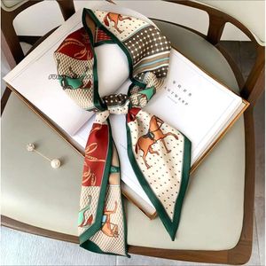 Lenço para mulheres da marca floral clássico simples design de cartas cetim lenço quadrado shawl shawl sadio